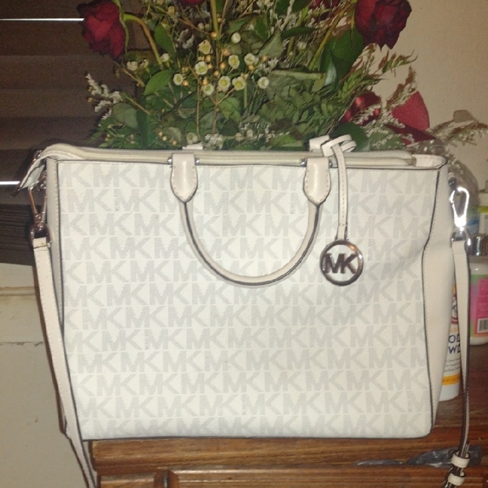 Michael Kors White Tote Bag with Gold-Tone Hardware